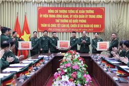 Thượng tướng Bế Xuân Trường chúc tết cán bộ, chiến sĩ Sư đoàn 3